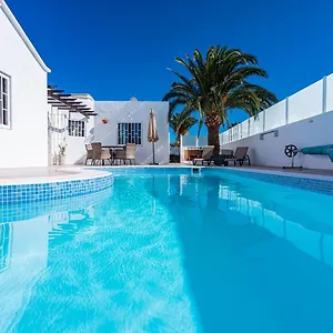 Casa Keiley , Puerto del Carmen (Lanzarote) Spain